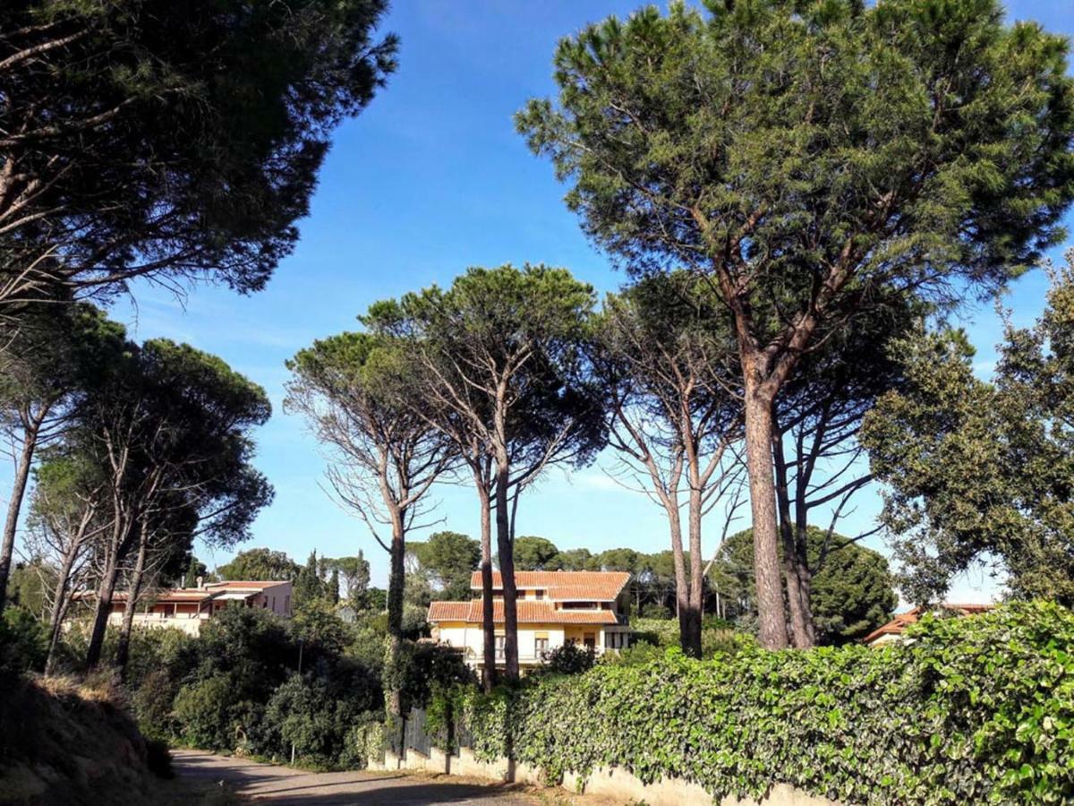 Invit Arti B&B Capoterra Exterior foto
